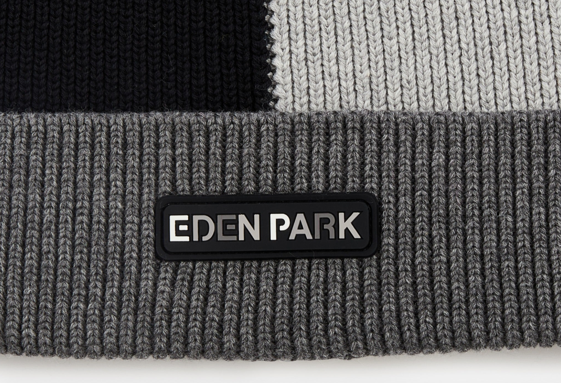 Bonnet noir et gris colorblock H23CHABN0004/NO